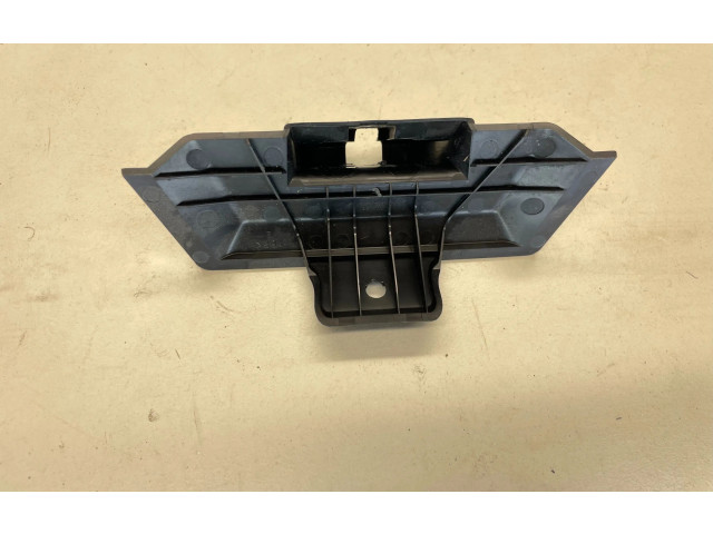 Zámek zadních dveří 6460030210   Lexus GS 250 350 300H 450H 2014