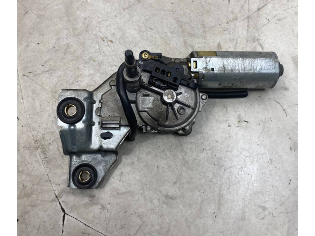 Моторчик заднего дворника 9154525    Volvo V70