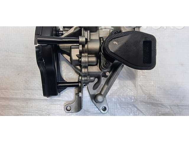 Čerpadlo oleje 55489324 Opel Astra K