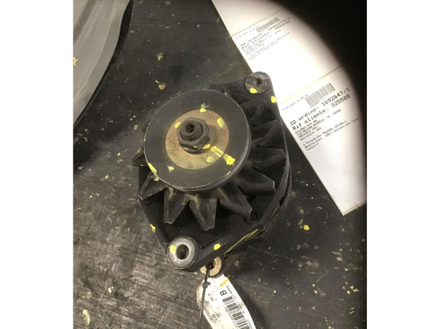 Генератор Renault Master I