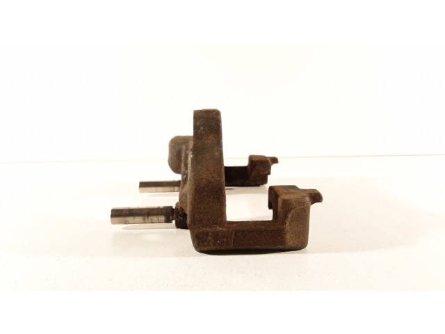 Оковки тормозных колодок (перед)