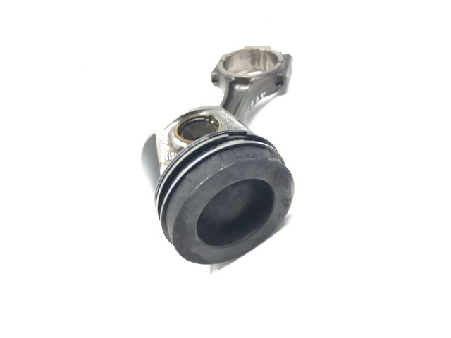 Поршень (поршни) 038JV400 Audi A4 Allroad B8