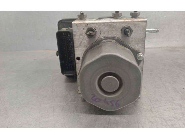 Jednotka ABS A0004311700, 1672340880 Mercedes-Benz GLA W156 2016