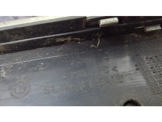 Отделочная ленточка заднего бампера