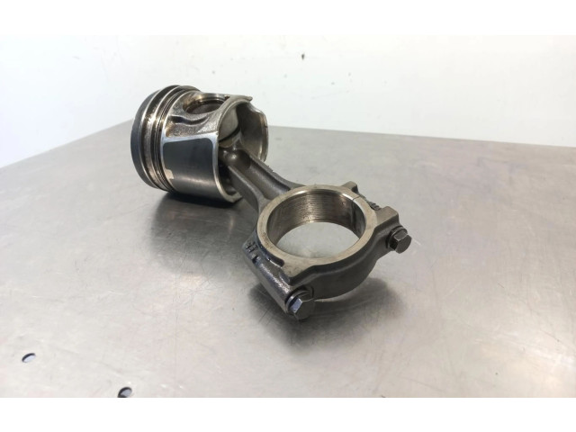 Píst 080340 Nissan Qashqai