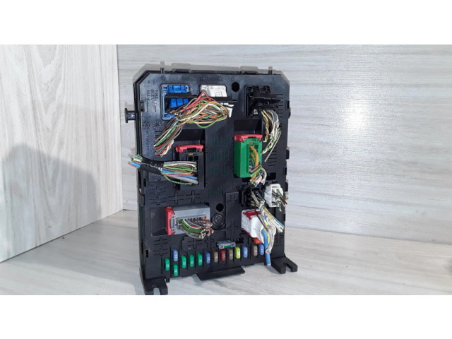 Pojistková skříňka 281164872 Peugeot Expert 2011