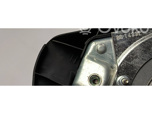 Подушка безопасности водителя Dacia Logan I