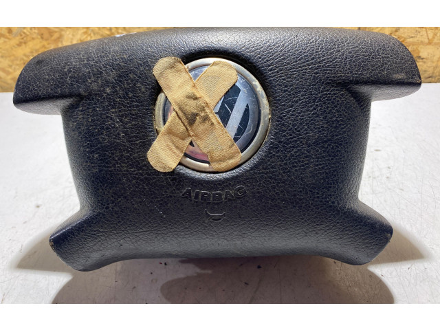 Подушка безопасности водителя    Volkswagen Transporter - Caravelle T5