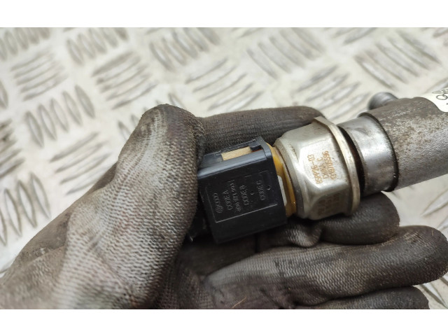 Vstřikovací lišta 03L130089B, 03L906054A Volkswagen Caddy CAYD