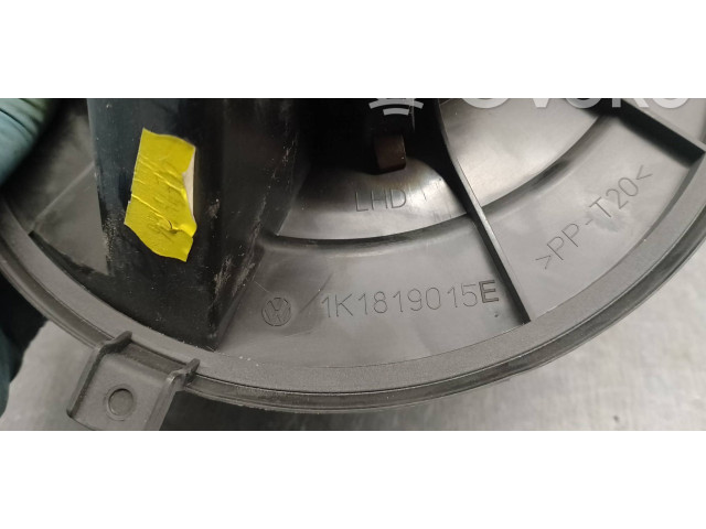 Вентилятор печки 1K1819015E Volkswagen Golf SportWagen