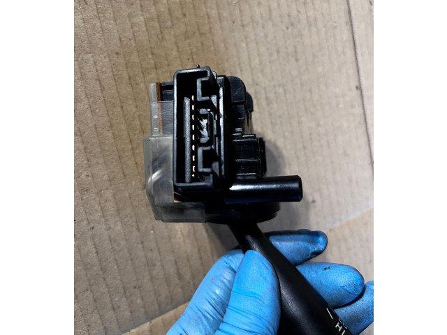 Ручка поворотов/ фонарей