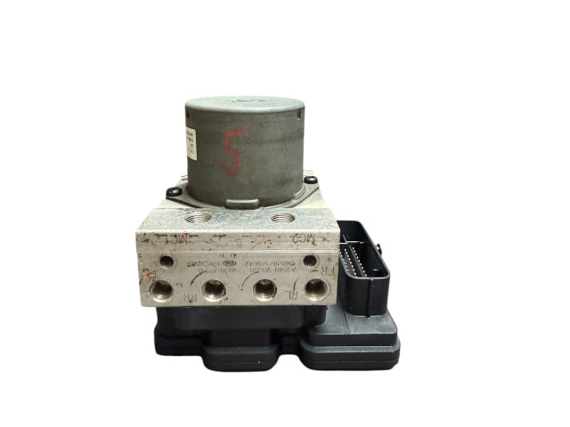 Блок АБС 6158945200, EM1205120615 KIA Ceed 2012 - 2018 года