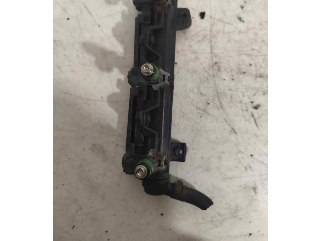 Топливная рампа 03E133320 Skoda Fabia Mk1 (6Y) для двигателя AZQ