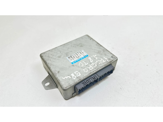 Блок управления АБС MR309792, 7417   Mitsubishi Pajero