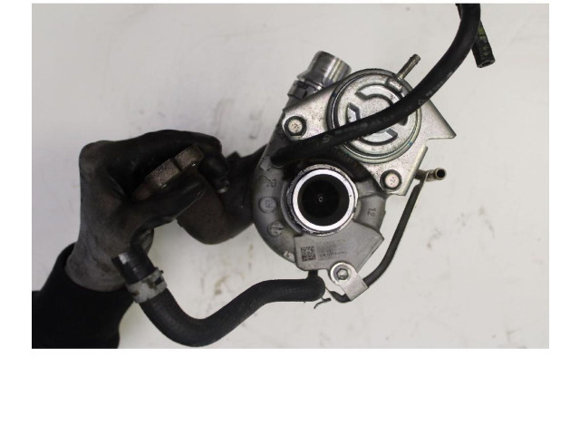 Turbodmychadlo Турбина    Renault Clio IV   H5FD4
