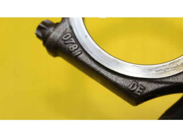 Píst Audi A8 S8 D3 4E