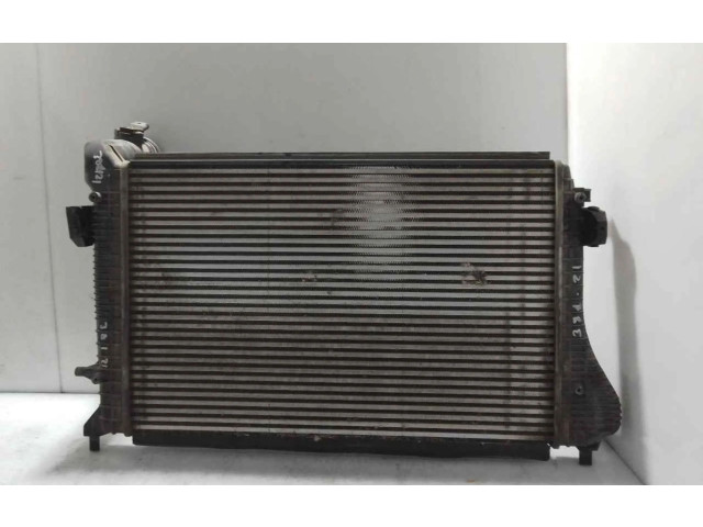 Интеркулер 1K0145803H Volkswagen Touran I