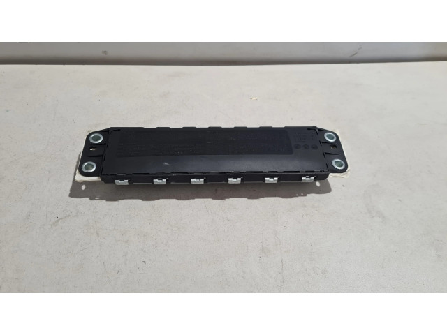 Подушка безопасности для колен 06700081620 Maserati Ghibli