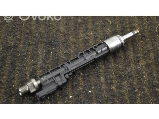 Форсунка 7645956    BMW 5 F10 F11 для бензинового двигателя  4.4