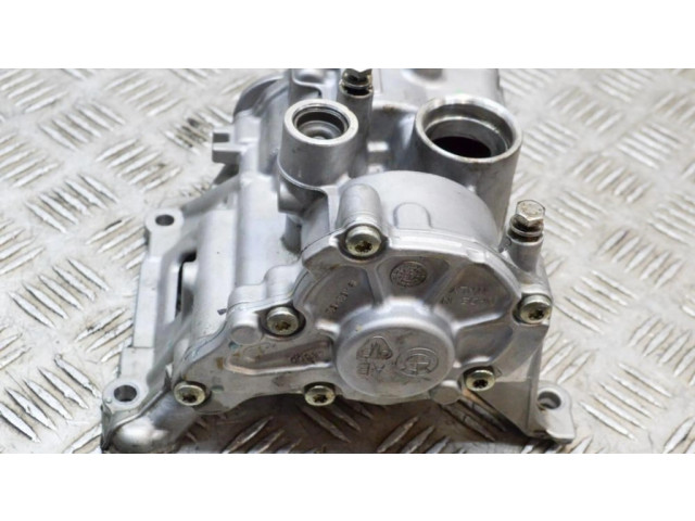 Масляный насос B57 D30 A 8570595 BMW 5 G30 G31 3.0