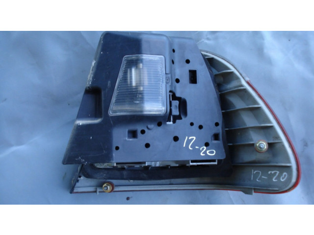 Задний фонарь левый сзади 8383821, 1220 BMW 3 E46 1998-2005 года