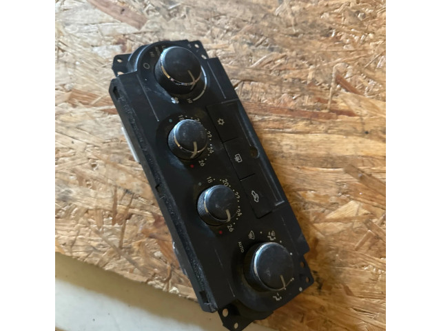 Блок управления климат-контролем P55111011AI   Jeep Grand Cherokee (WK)