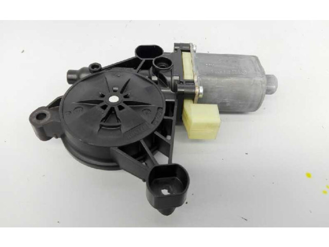 Передний двигатель механизма для подъема окон