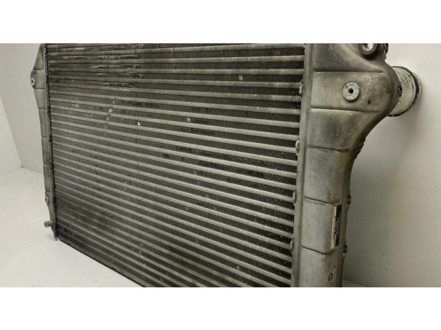 Интеркулер  JD1271002220, 0R010   Toyota Avensis T250 2.0