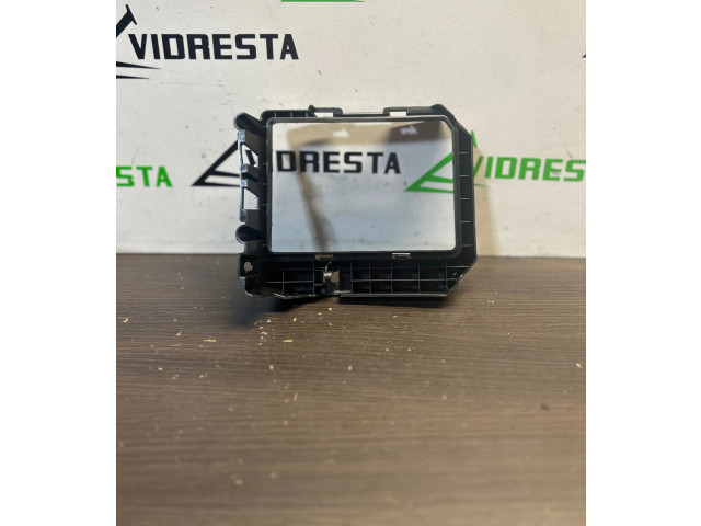 Блок предохранителей  284C03643R   Renault Clio V    