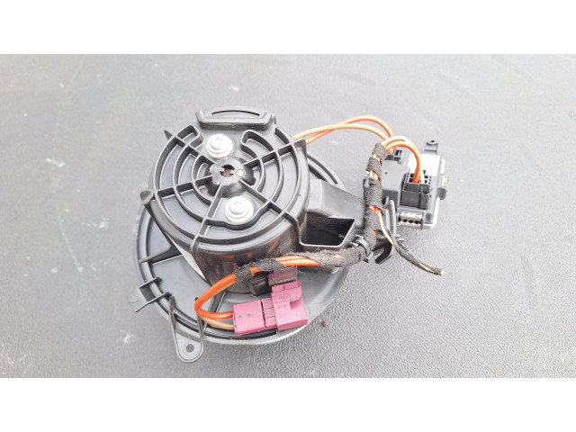 Вентилятор печки    A2128702110, 5HL01038412   Mercedes-Benz E W212