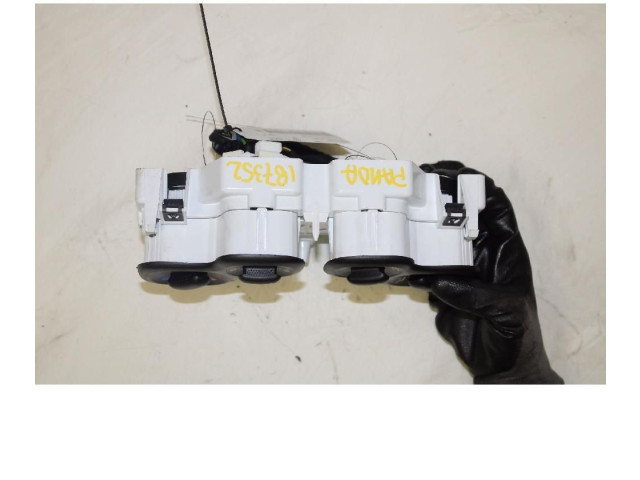 Блок управления климат-контролем 5P6246000   Fiat Panda III