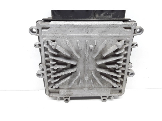 Блок управления двигателя 30785100, 0281012765   Volvo S80