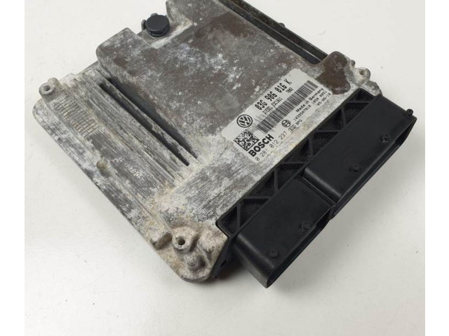 Блок управления двигателя 0281012237 Skoda Octavia Mk2 (1Z)