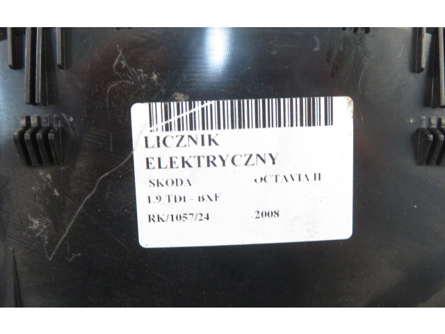 Панель приборов 1Z0920802H, 1Z0920802H Skoda Octavia Mk2 (1Z)