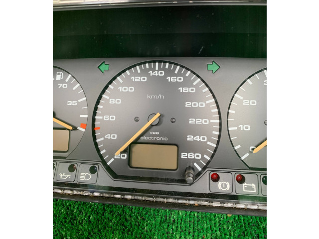 Панель приборов 357919033cs, 357919042j   Volkswagen PASSAT B3       