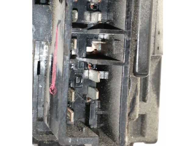 Zpětné zrcátko  Peugeot 106 1998  96265116ZL  