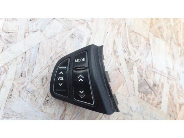 Кнопки рулевого колеса