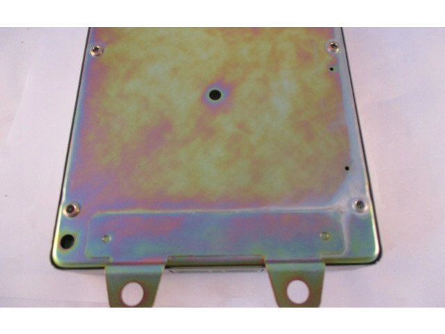 Řídící jednotka MD172004, K8T78971 Mitsubishi Space Wagon 1992