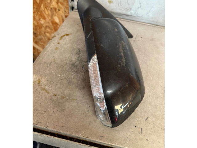 Зеркало электрическое Volkswagen Touran II 2010 - 2016 года