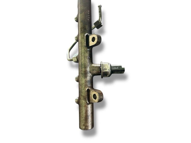 Vstřikovací lišta K9K   Nissan NV200     