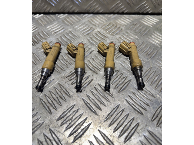 Vstřikovač 2325037010 Toyota Prius (XW30)