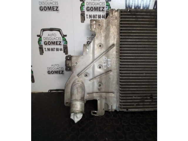 Интеркулер 8200685747 Renault Clio II