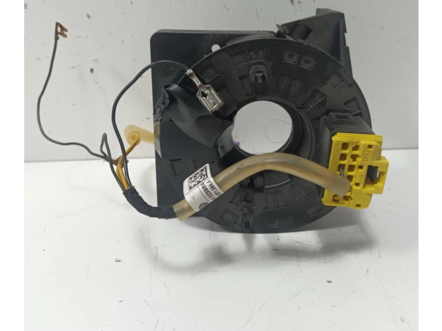 Подрулевой шлейф SRS 20557225 Skoda Fabia Mk2 (5J)