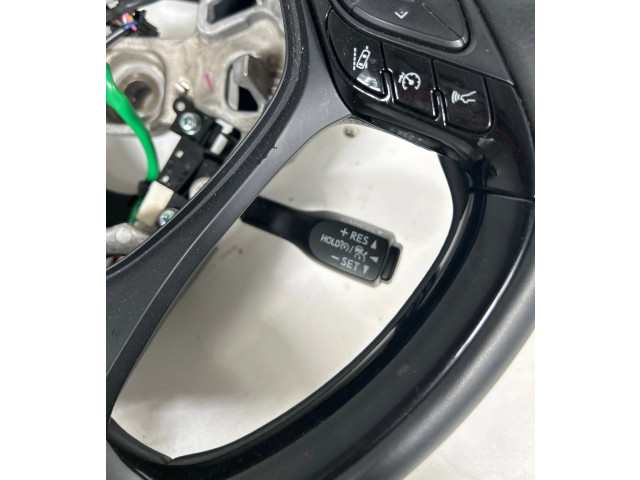 Руль Toyota C-HR I 2016 - 2023 года