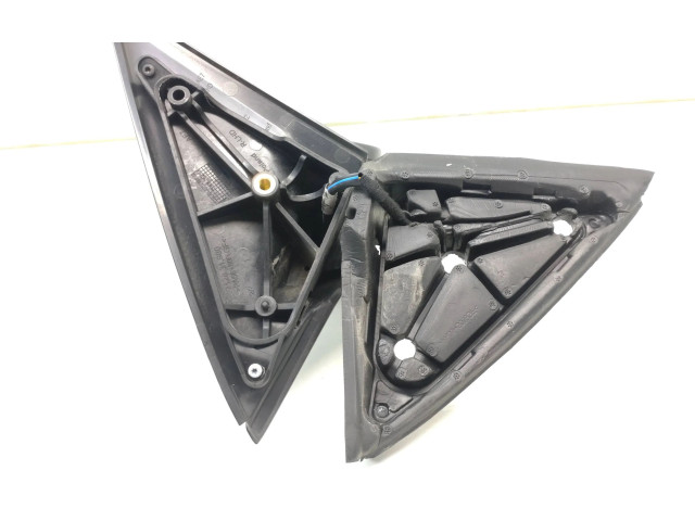 Зеркало электрическое Skoda Fabia Mk3 (NJ) 2015 - 2021 года