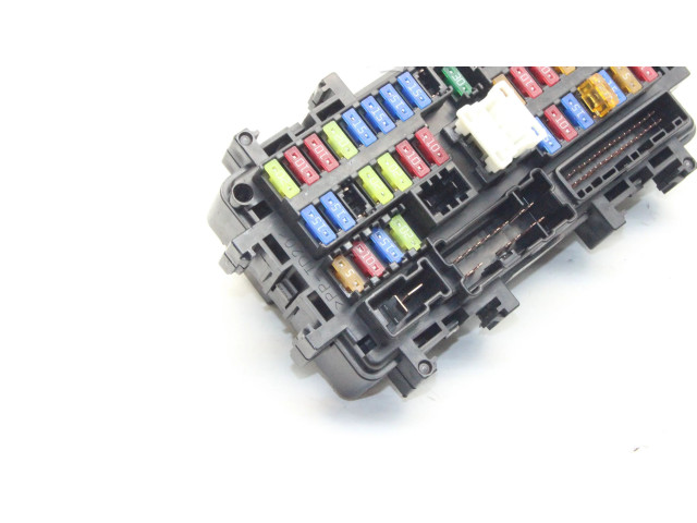 Блок предохранителей Infiniti Q50