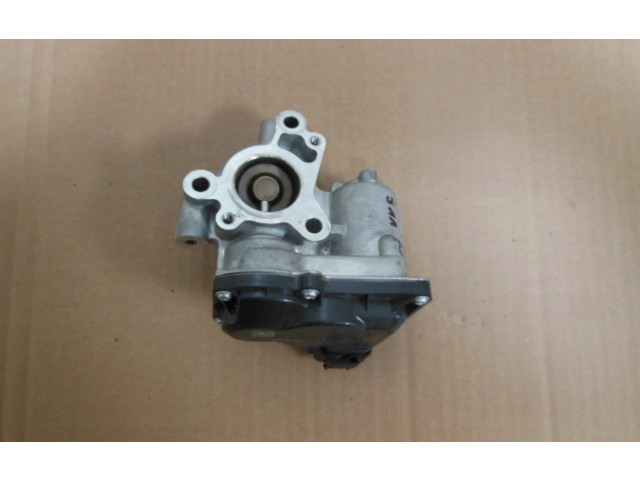 Vstřikovač 147100361R Nissan Qashqai