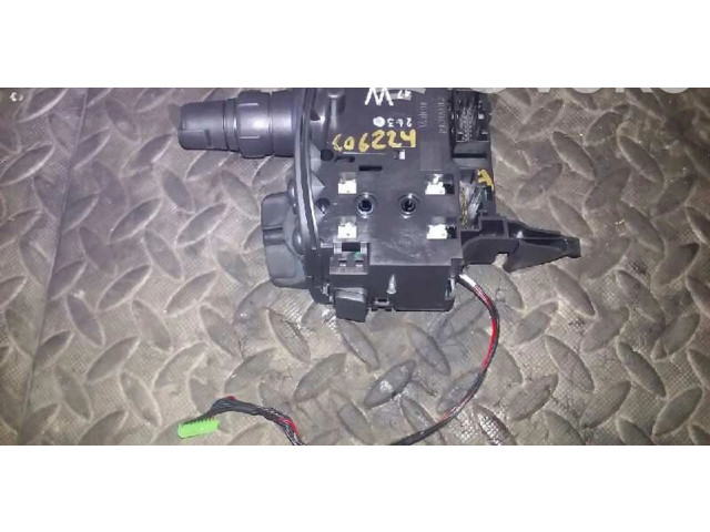 Ручка стеклоочистителей    Renault Scenic RX