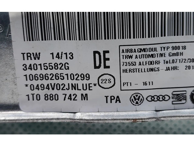 Боковая подушка безопасности 1T0880742M, 34015582G   Volkswagen Touran II