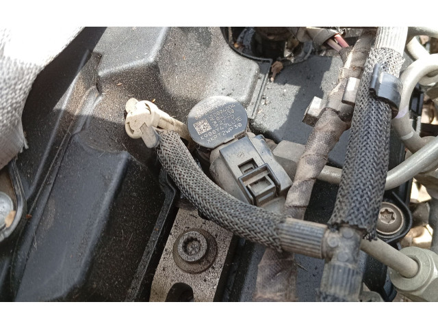 Форсунка 04E906031H, 28370681 Skoda Octavia Mk3 (5E) CRKB,CXXB,DBKA